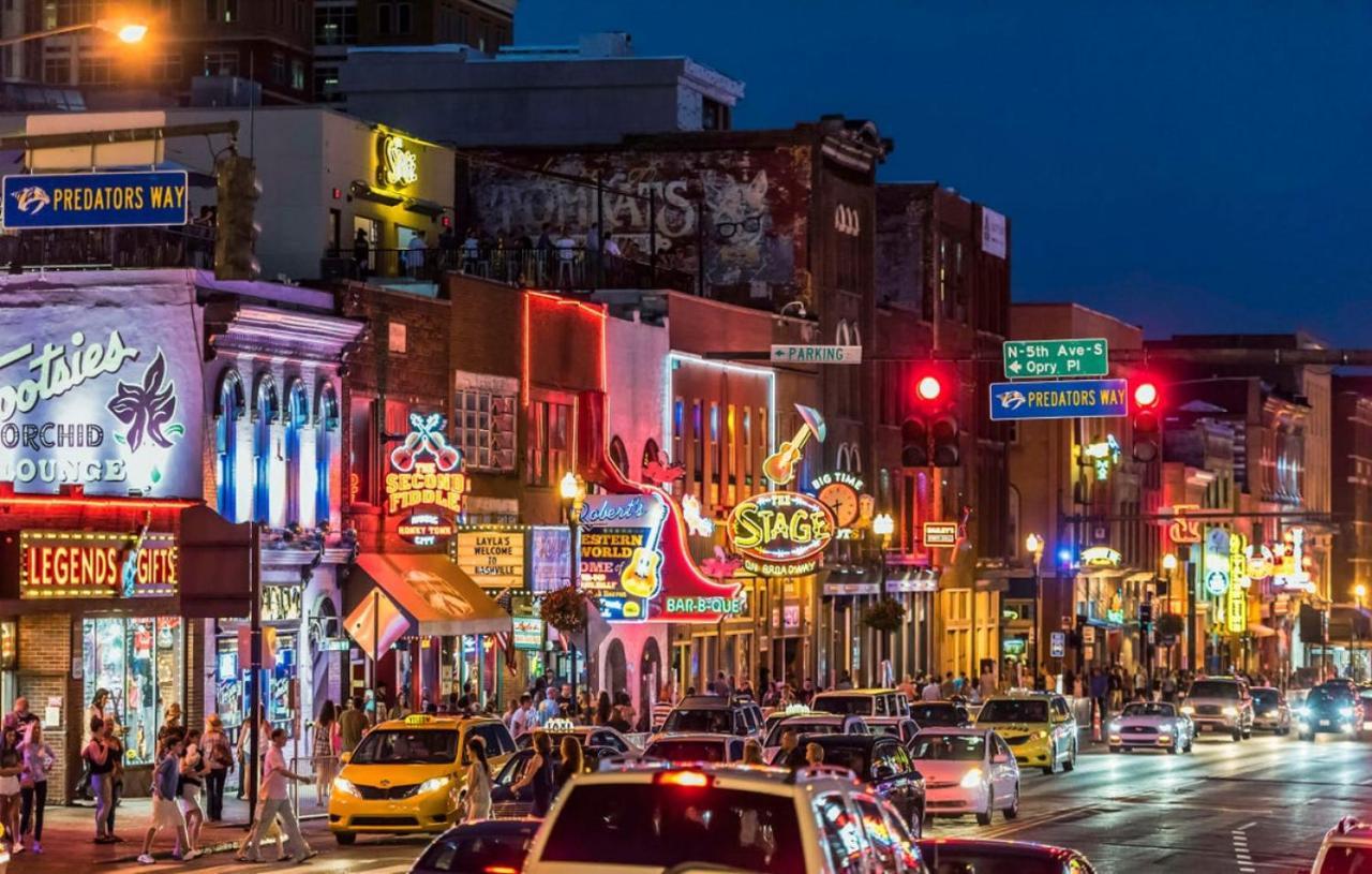 Downtown Nashville Condo, Walk To Broadway With Free Parking Exterior photo